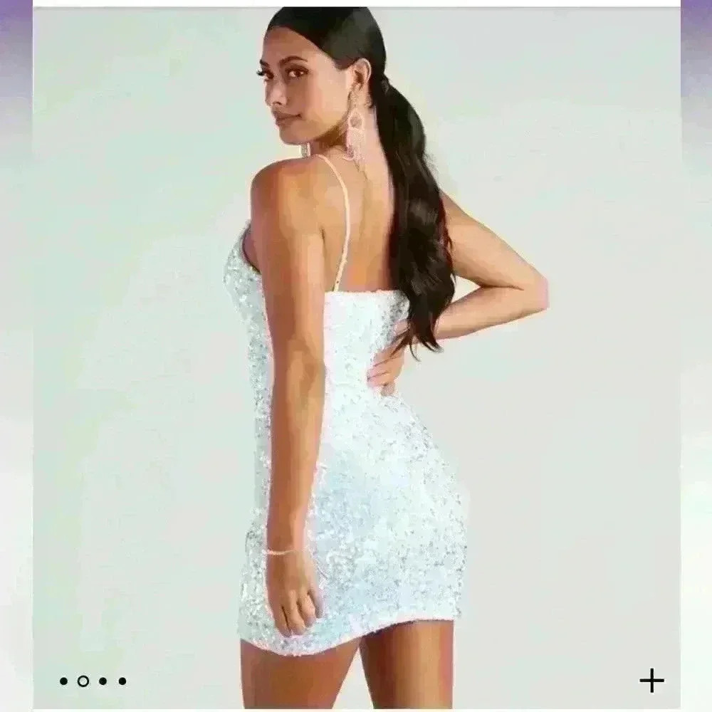 Hoco Kathy Iridescent Sequin Mini
Dress Size S‎ - Picture 2 of 10